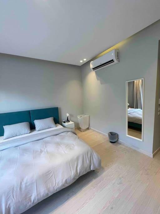 Two Bedroom Serviced Silver Palm